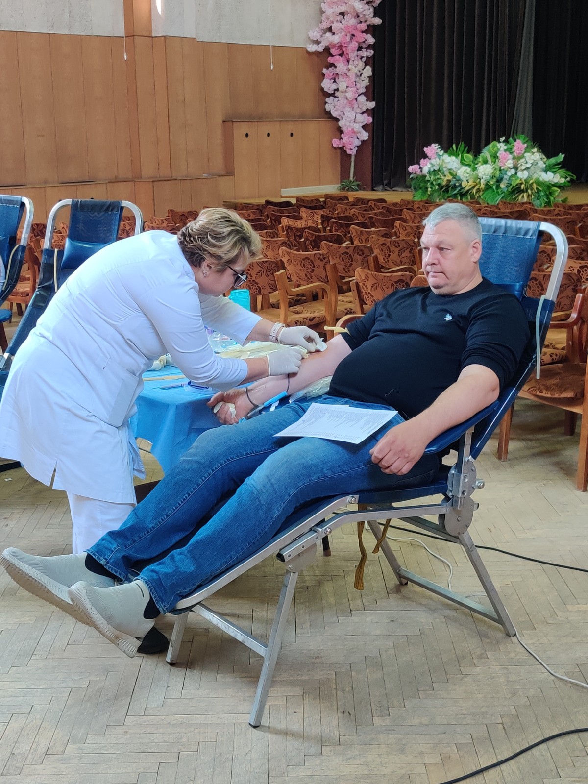 Ziua de donare voluntară a sângelui; blood donor;