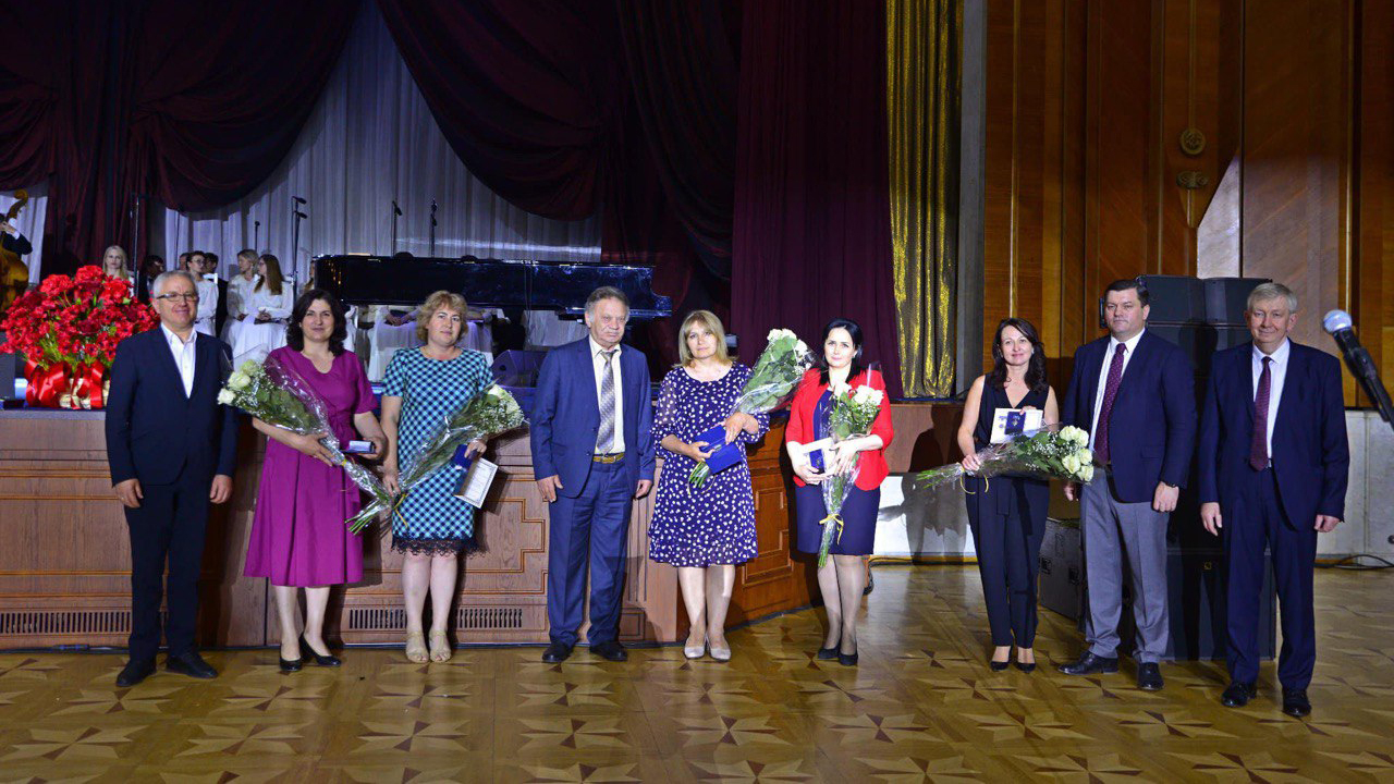 Recunoștință și apreciere pentru echipa IMSP Asociația Teritorială Ciocan de Ziua Lucrătorului Medical și Farmacistului 2022