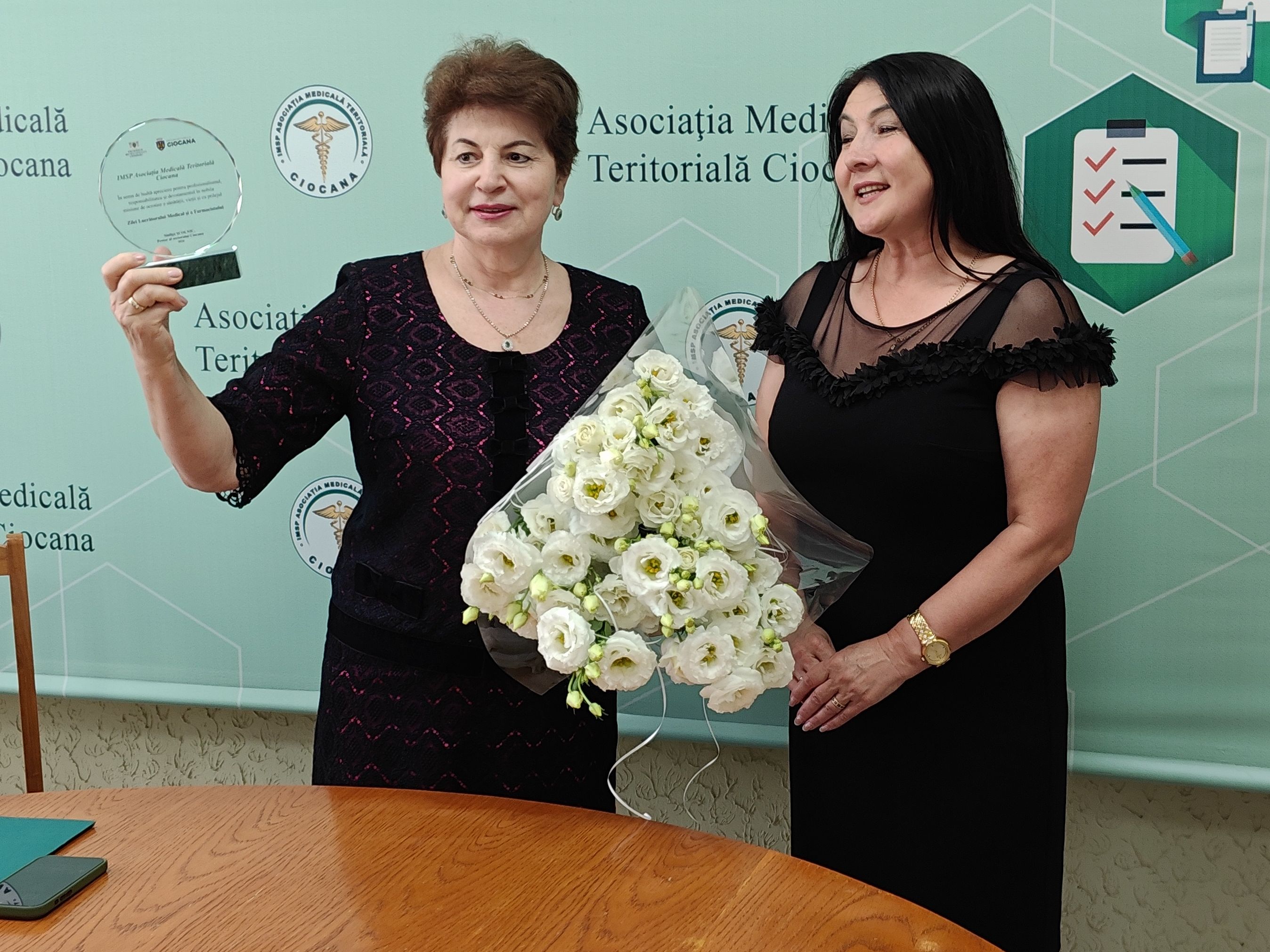 Ședință solemnă dedicată Zilei Lucrătorului Medical și a Farmacistului