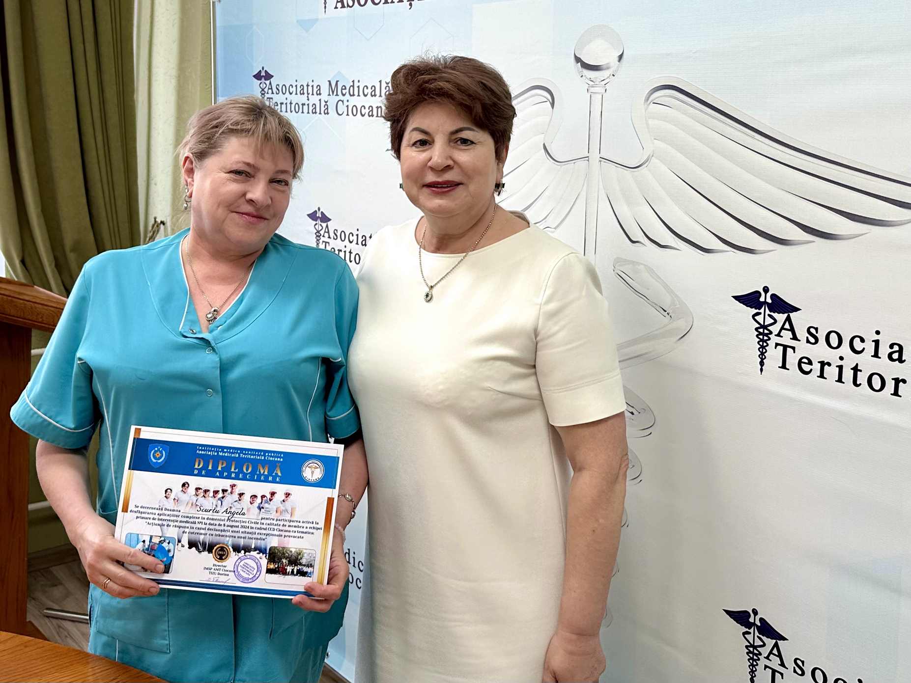 diplome de merit participantii implicati in exercitiul de simulare privind declansarea unei situatii exceptionale