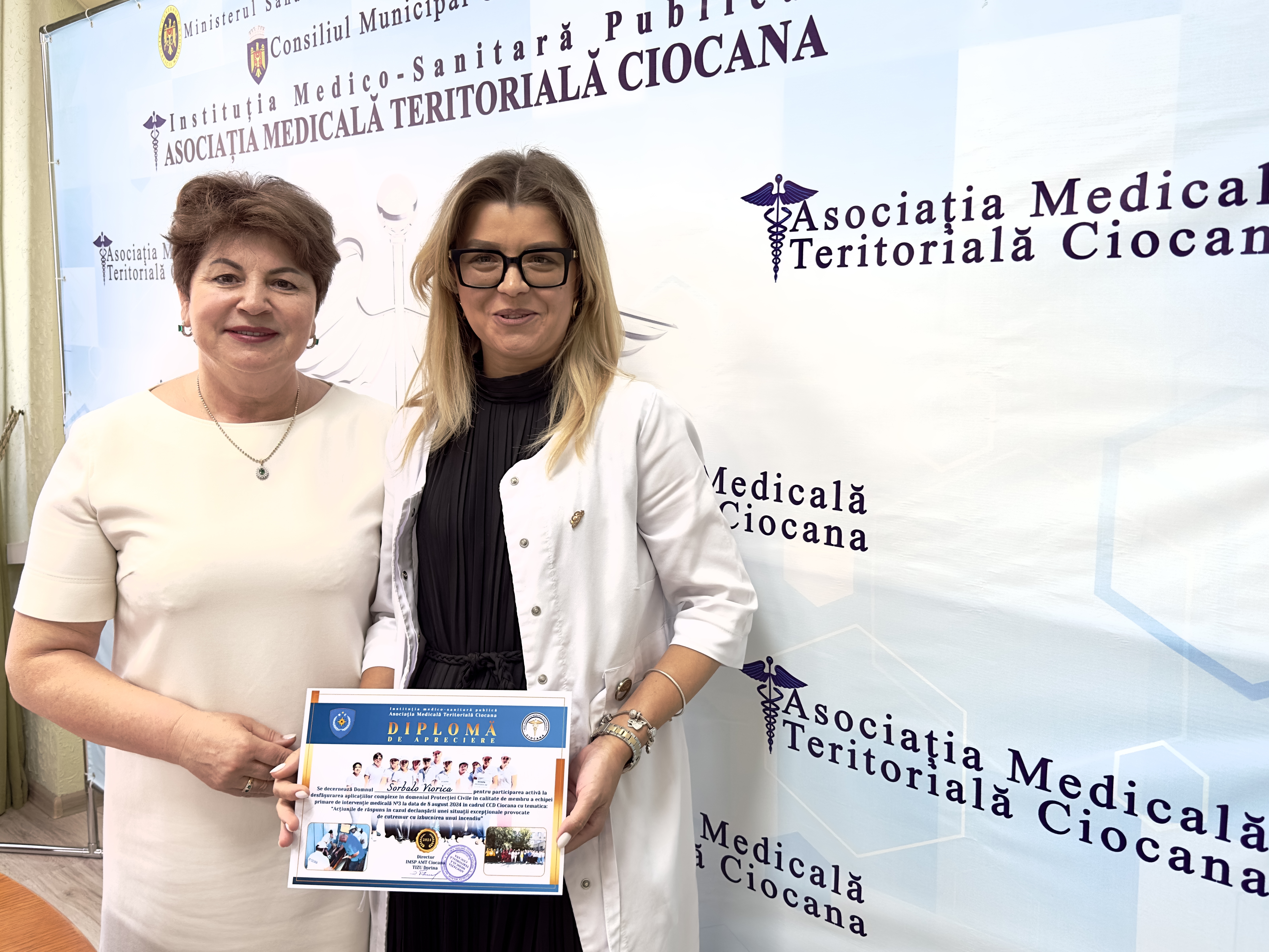 diplome de merit participantii implicati in exercitiul de simulare privind declansarea unei situatii exceptionale