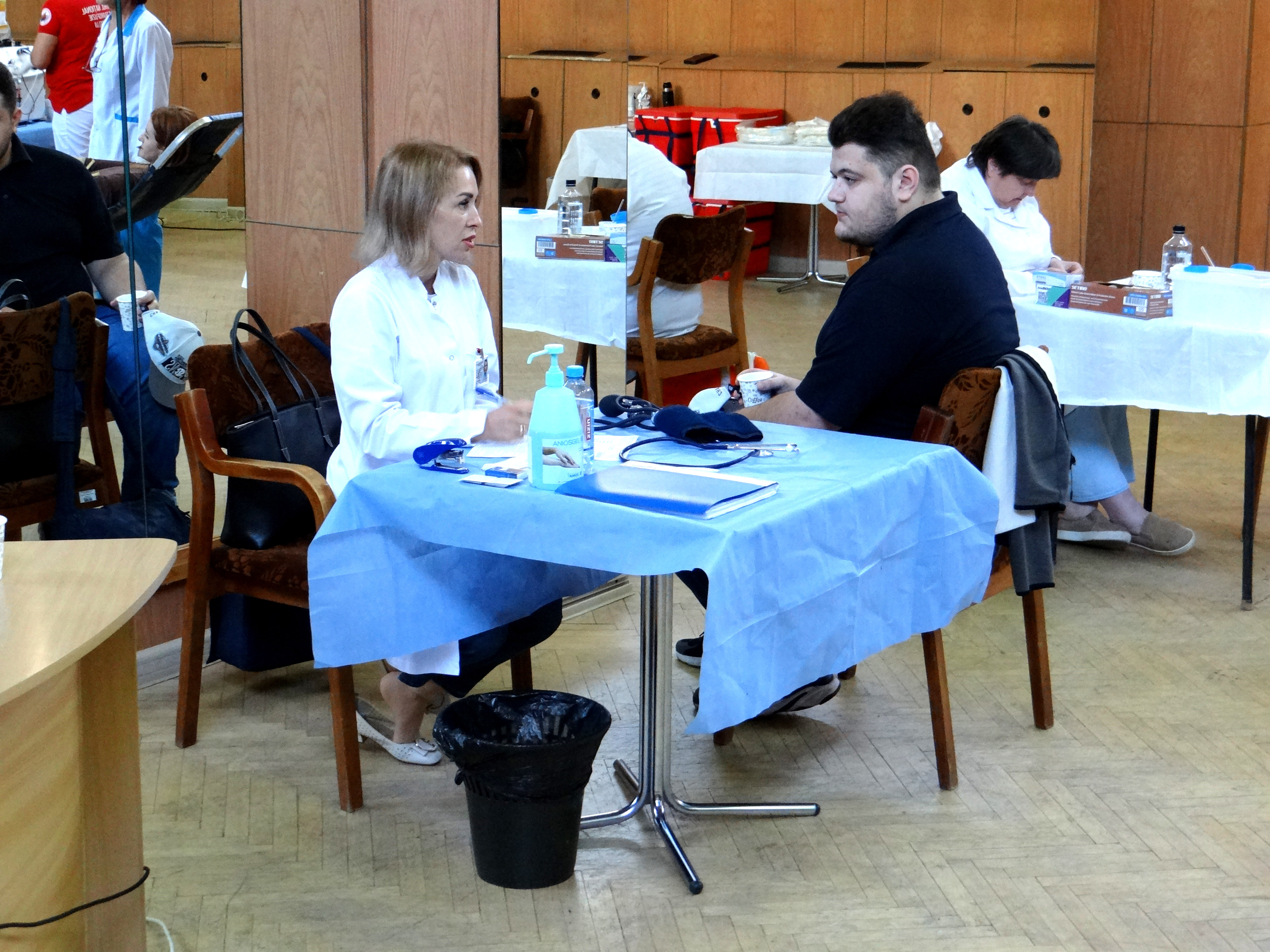 Ziua de donare voluntară a sângelui; blood donor;