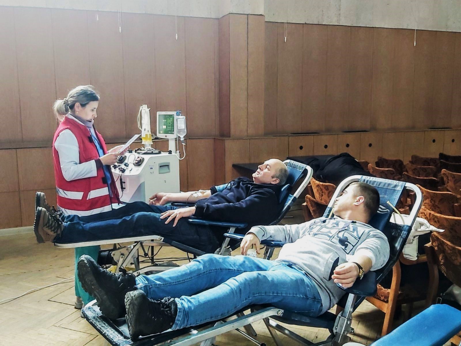 Ziua de donare voluntară a sângelui; blood donor;