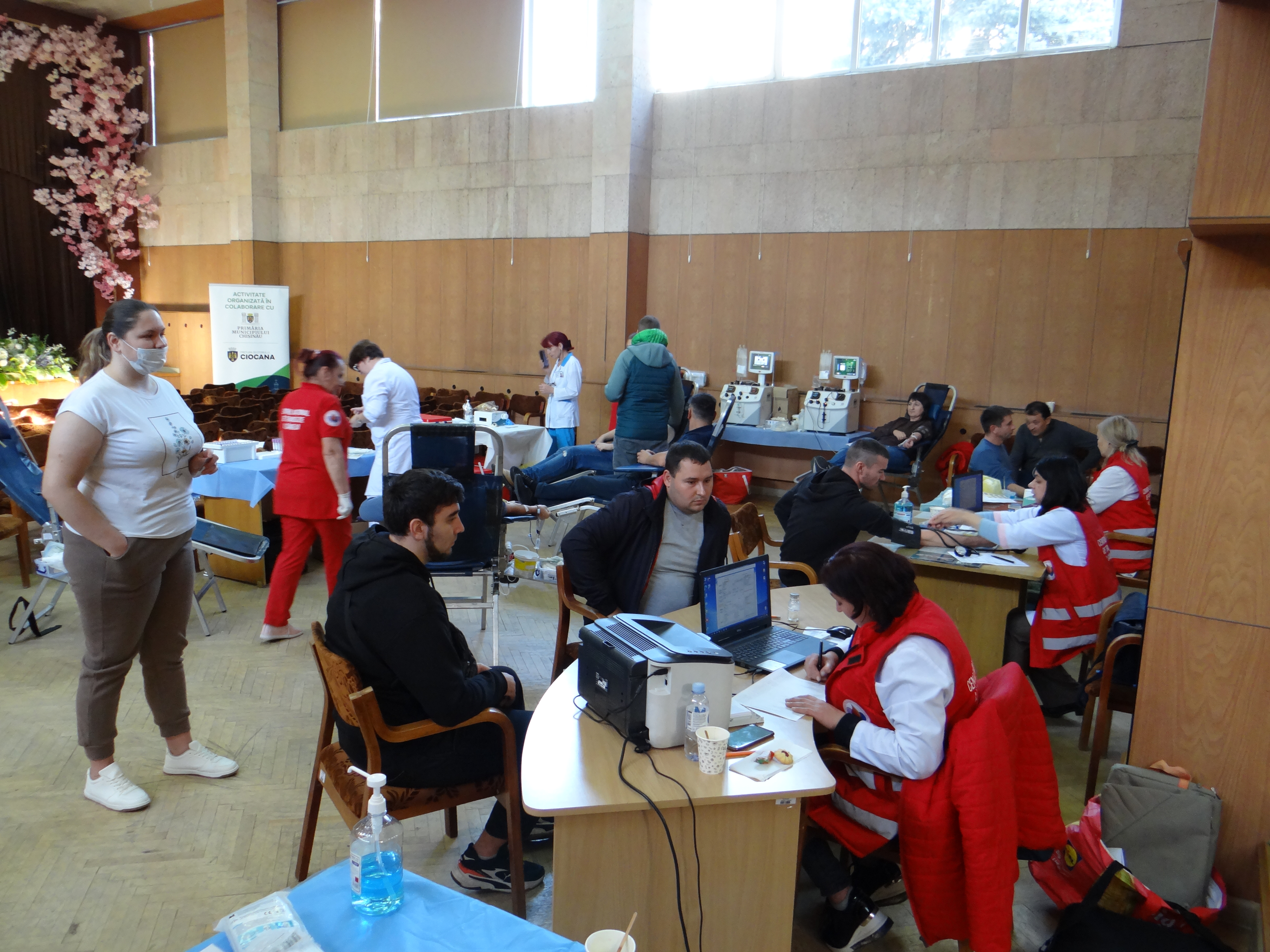 Ziua de donare voluntară a sângelui; blood donor;